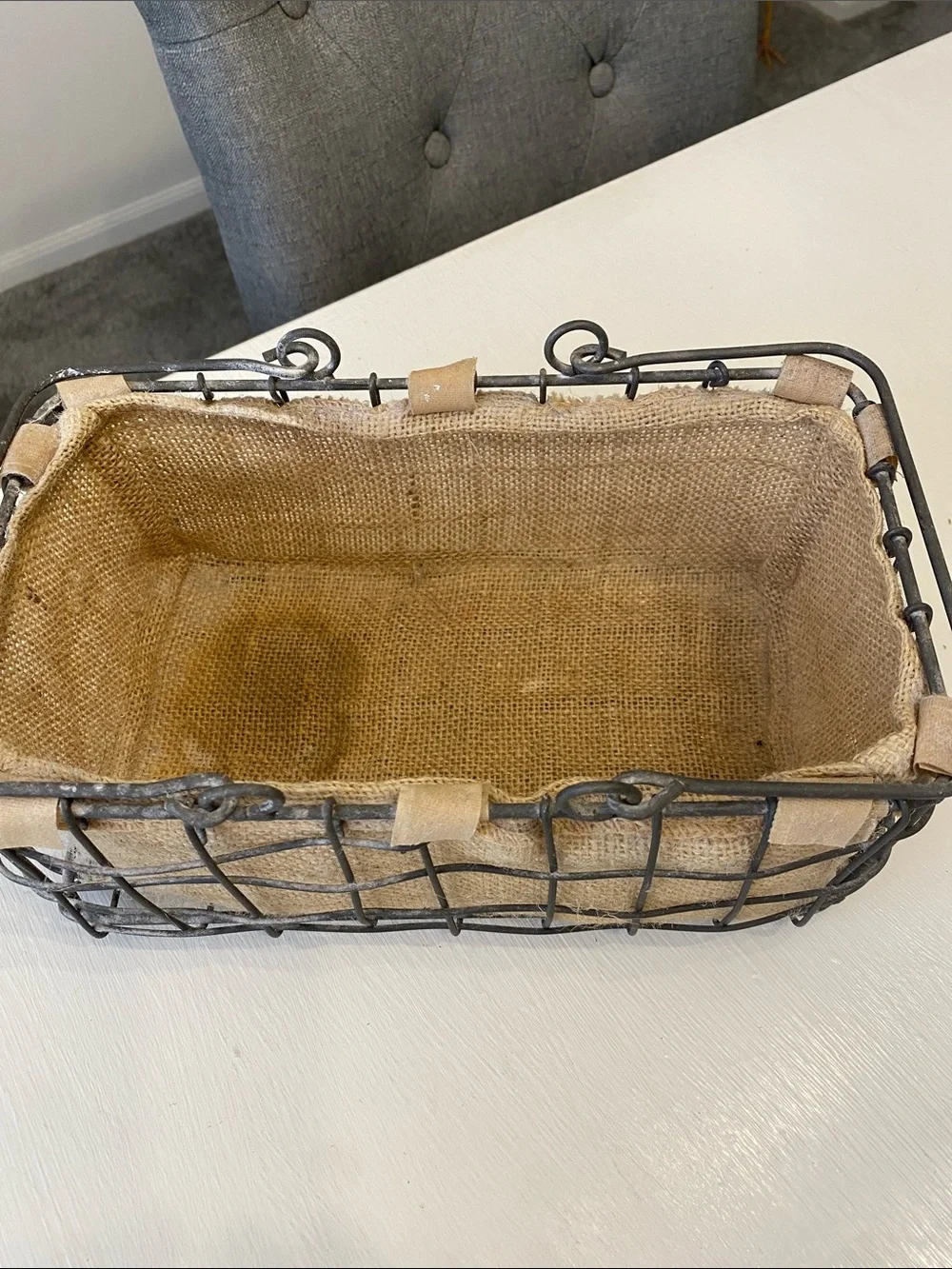 Rustic Wire Basket with Burlap Liner - Boho Chic Farmhouse Rustic Cottagecore
